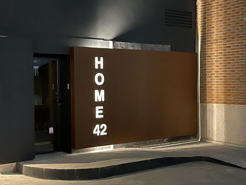 Home42 Madrid Esterno foto